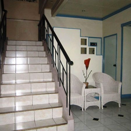Coastal Inn Dumaguete City Ngoại thất bức ảnh